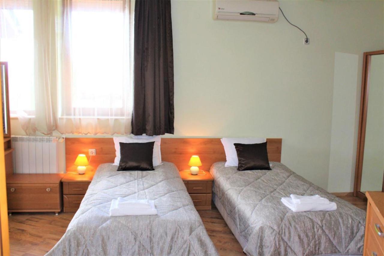 Guest House Brezata - Betula Glavatartsi Luaran gambar